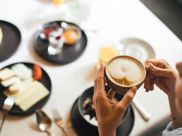 Frühstück mit Cappuccino
